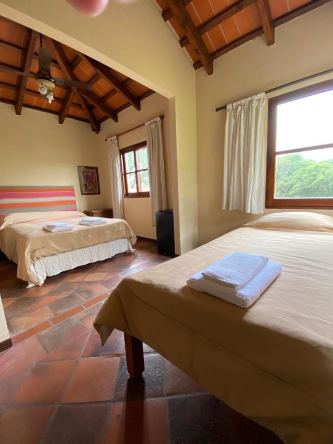 Hotel Torrontes San Lorenzo  Exteriér fotografie
